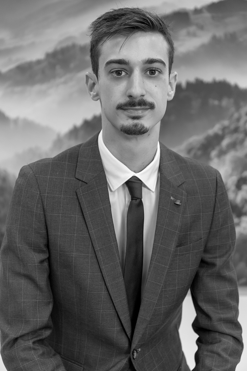 Alejandro Laso, Abogado de RZS Abogados