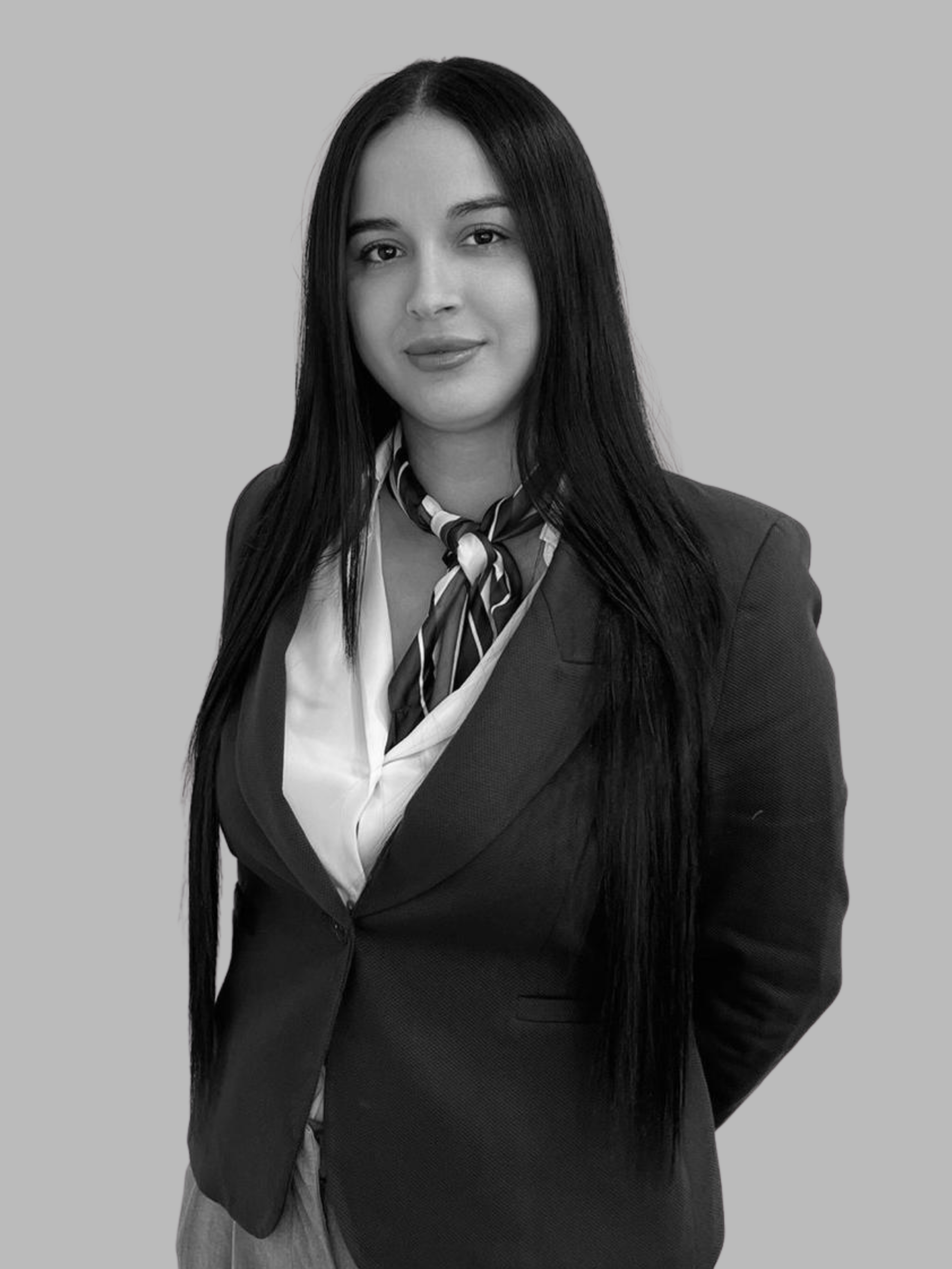 Cindy González, Paralegal de RZS Abogados